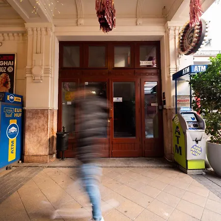 Lejlighed Cozy With Garage At Gozsdu Passage Budapest